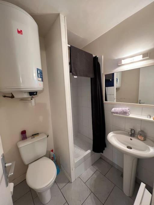 Studio Coeur De Ville Proche Gare Parking Tram Nantes Zewnętrze zdjęcie